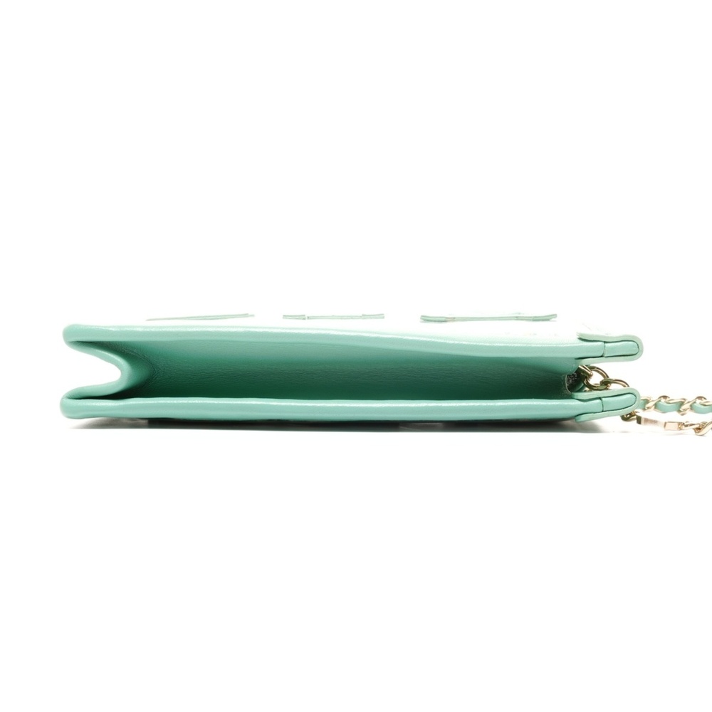CHANEL Green Shoulder Bag - Picture 5 of 15